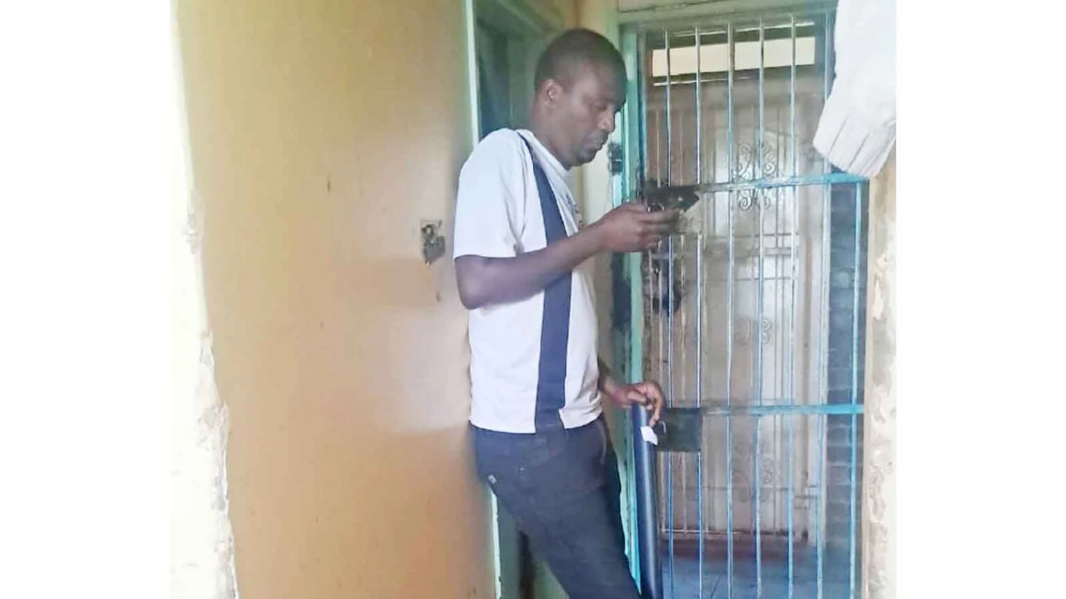 Harare Man's Alleged US$20 Payment Dispute With Sex Worker Ends in Public Humiliation