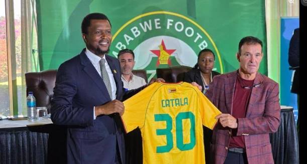 Spaniard unveiled as new Warriors coach
